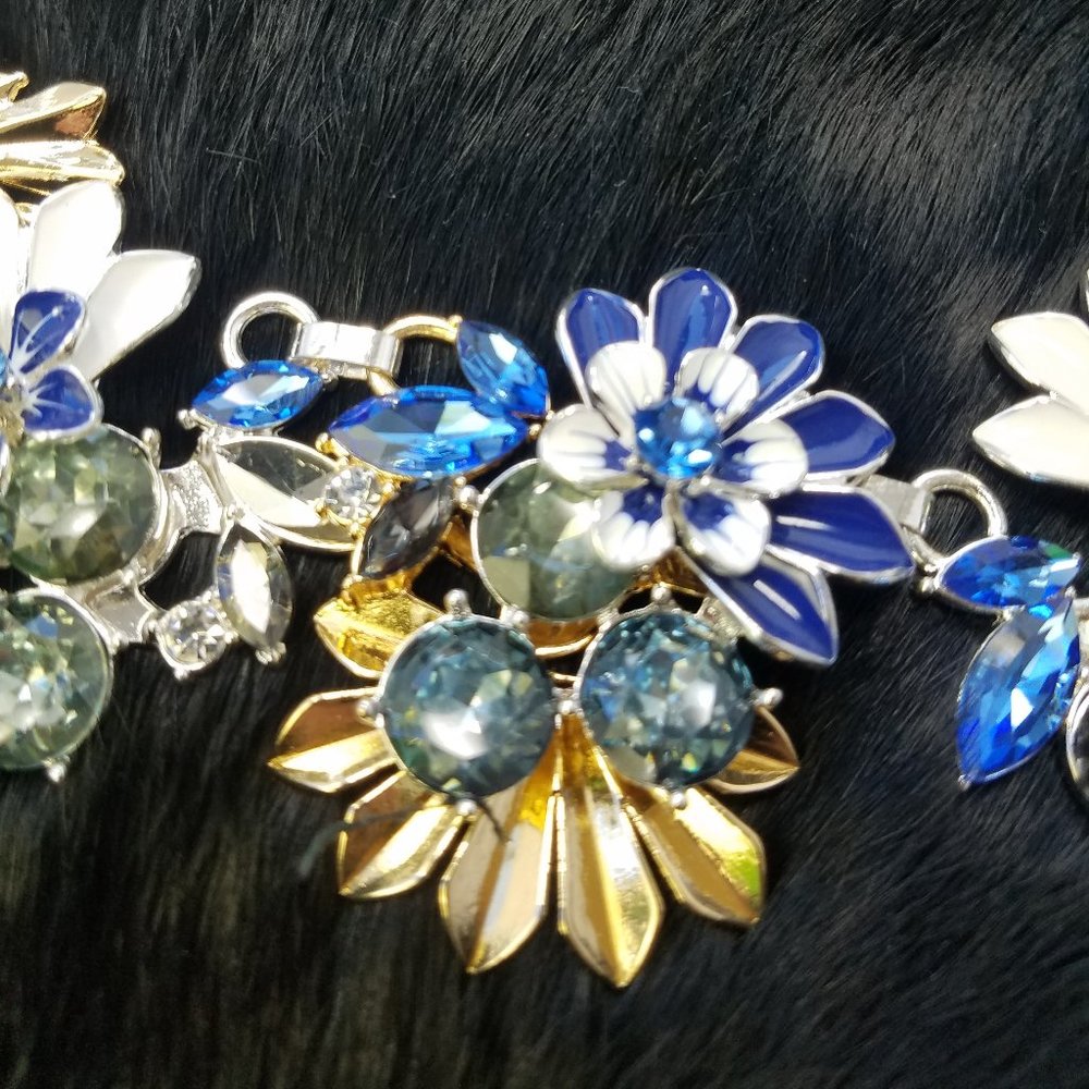 Used Cappagalla Bling Statement Necklace